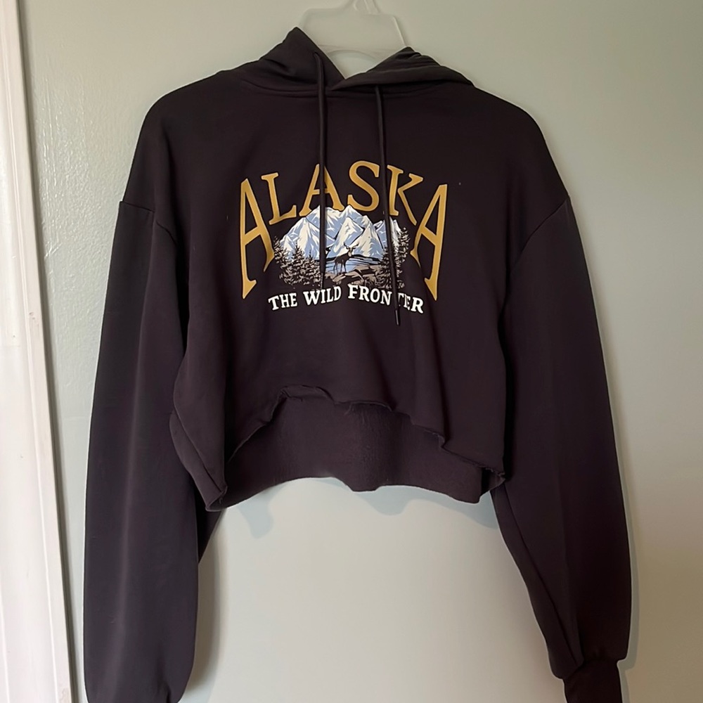 Comfy, casual, cropped hoodie.